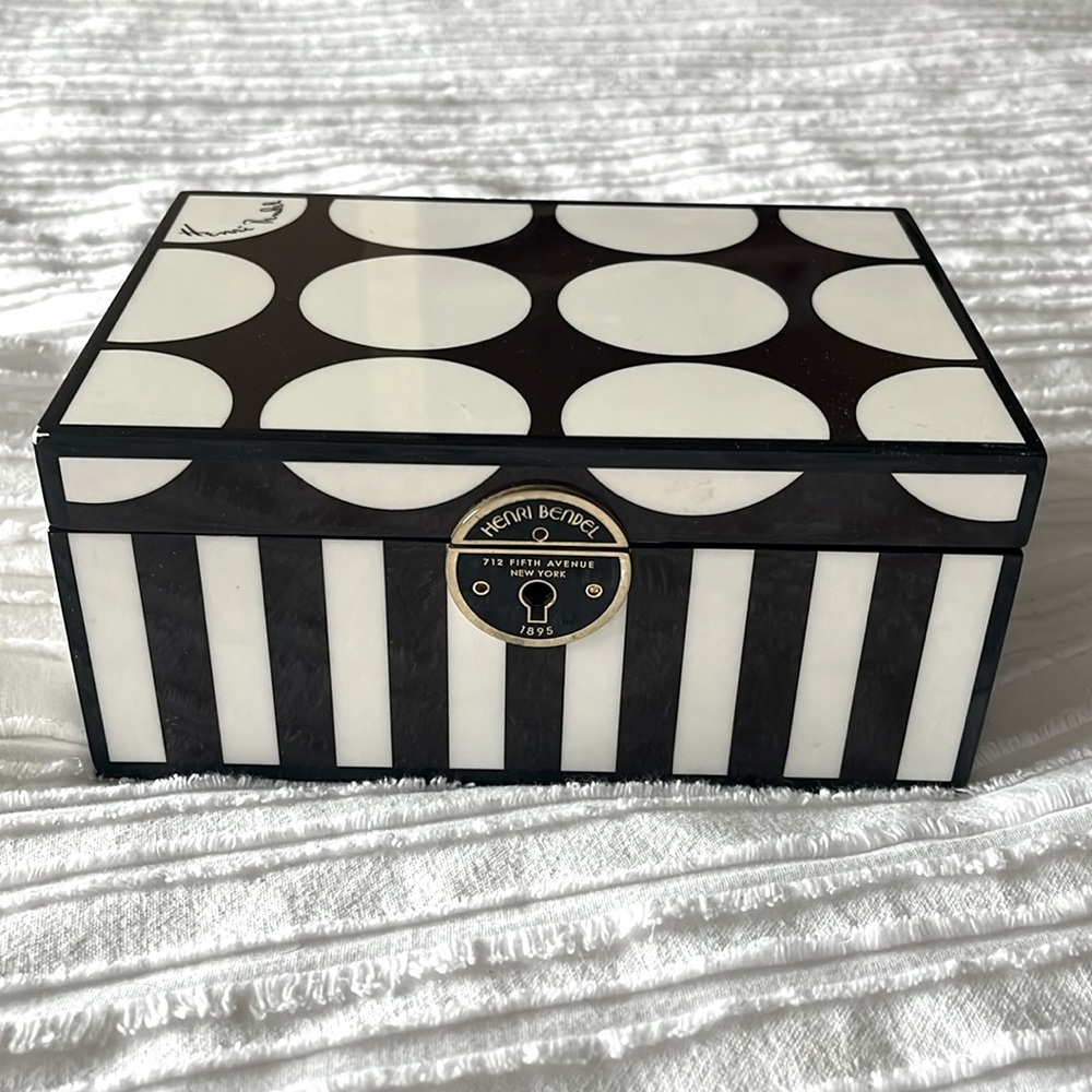 Henri Bendel Jewelry Box